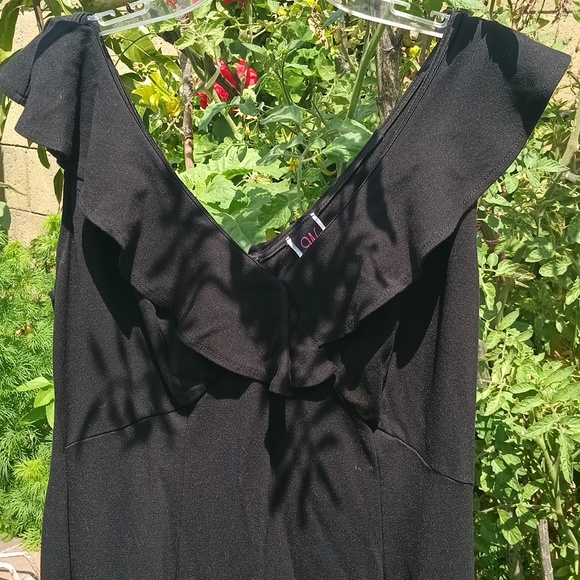 Black 1X dress from Wrapper - Picture 2 of 5